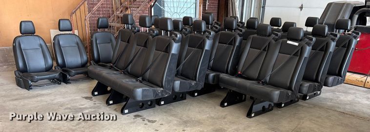 (13) automotive seats - EV2044