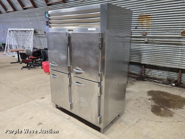Traulsen AHT232WUT-HHS refrigerator - EV5762