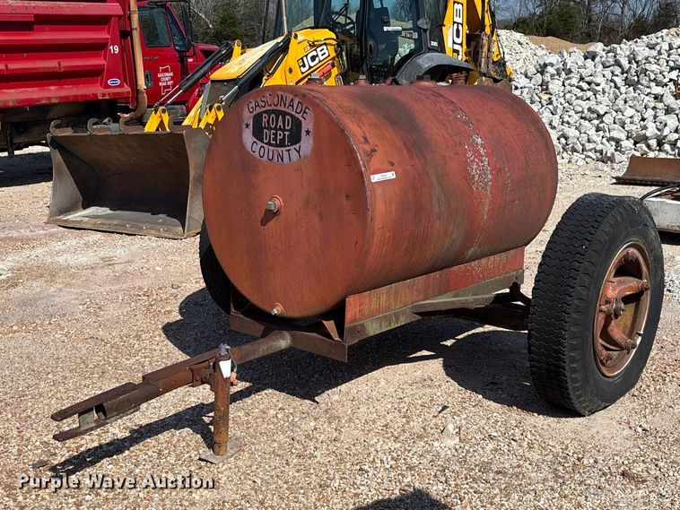 We-Mac fuel trailer - FB3333