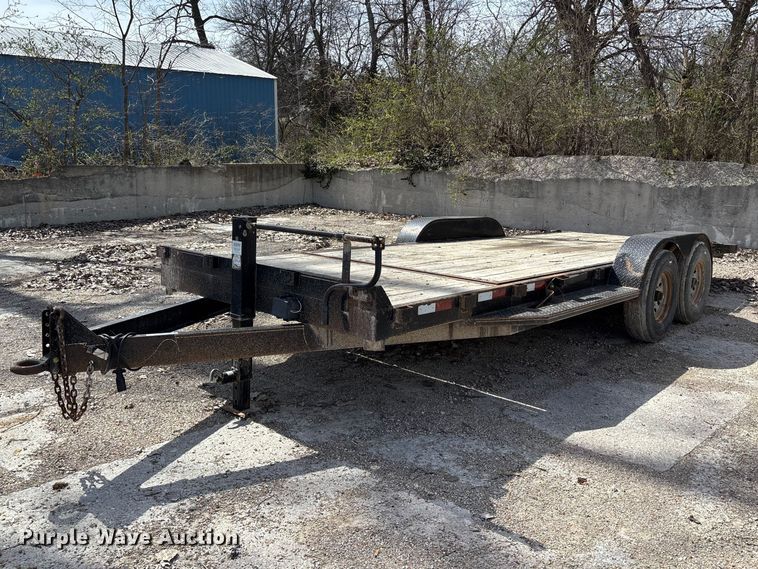 2015 Horse Creek Mfg. tilt deck equipment trailer - FB3613