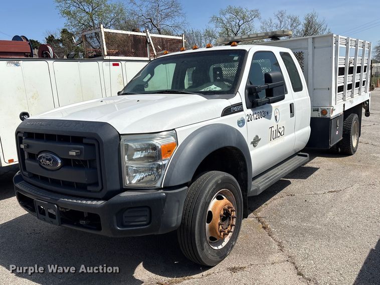 2012 Ford F450 Super Duty Ext. Cab flatbed truck - FB8685