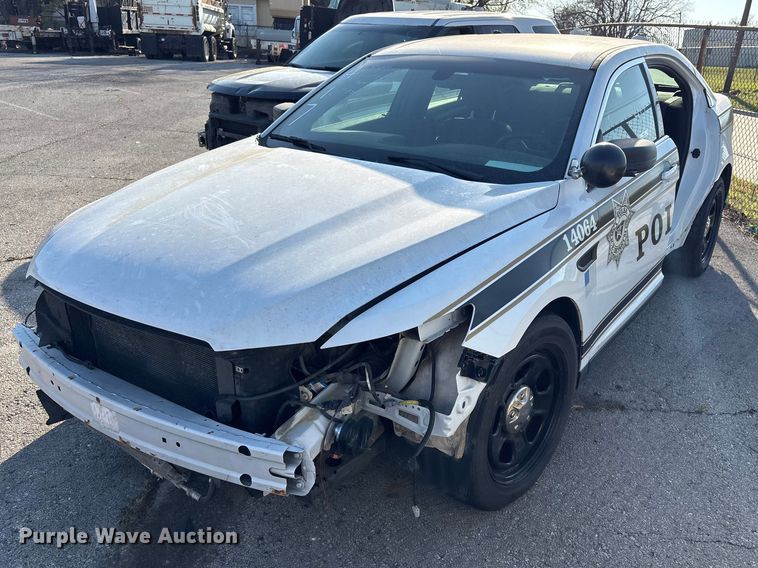 2014 Ford Taurus Police Interceptor  - FB8709