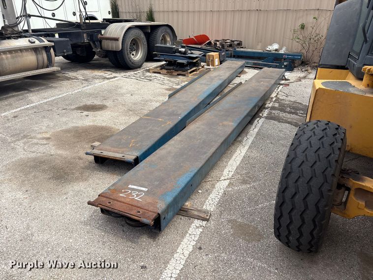 Rotary Lift SM122-9 four post automotive lift - FB8733