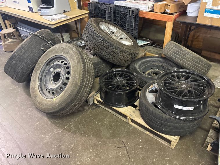 Tires and wheels - FB8746