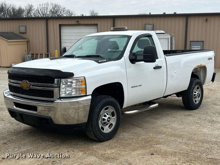 2014 Chevrolet Silverado 2500HD pickup truck - FC5240