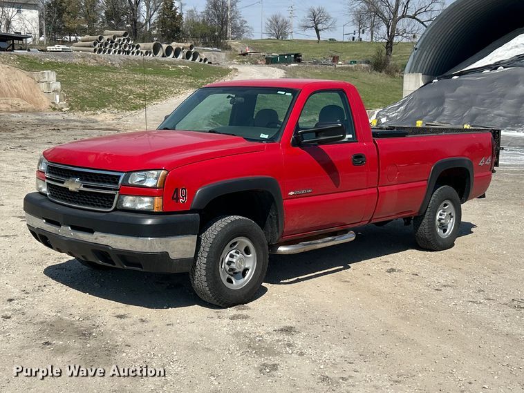 2006 Chevrolet Silverado 2500HD pickup truck - FC5286