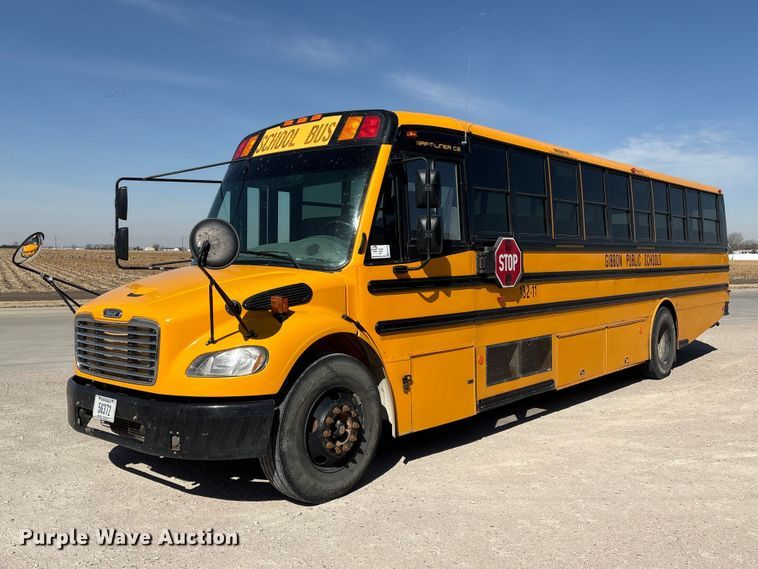 2011 Freightliner B2 school bus - FG2779