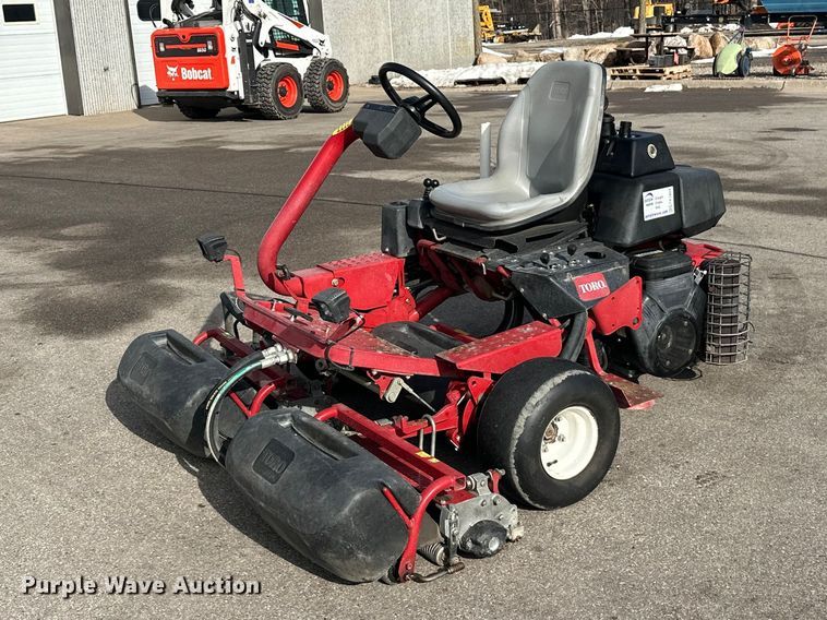 2011 Toro Greensmaster 3150 reel mower - FK1824