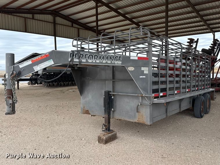 2009 Parker livestock trailer - DZ5353
