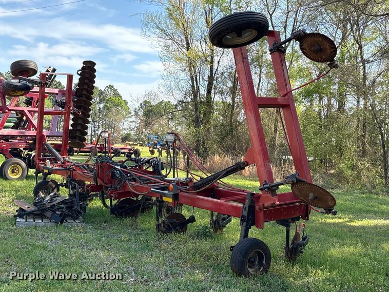 Case 3250 fertilizer bar - ES8718