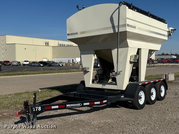 2015 Meridian Seed Express 375RT seed tender - ET1789
