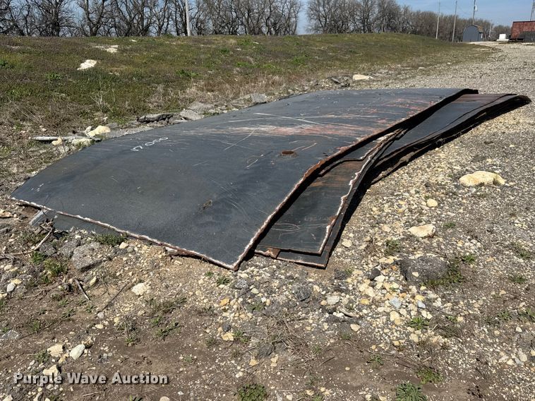 Approximately 14 sheets of metal - ET1804