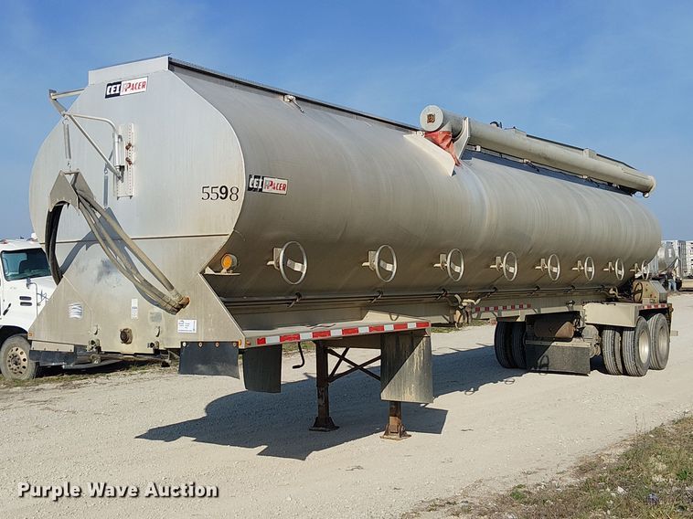 2018 CEI AT35LW feed delivery trailer - FH7038