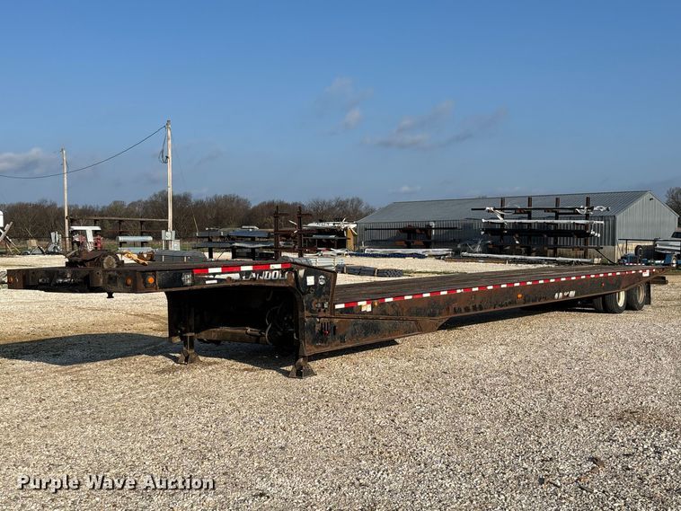 2011 Landoll tilt deck equipment trailer - FB3188