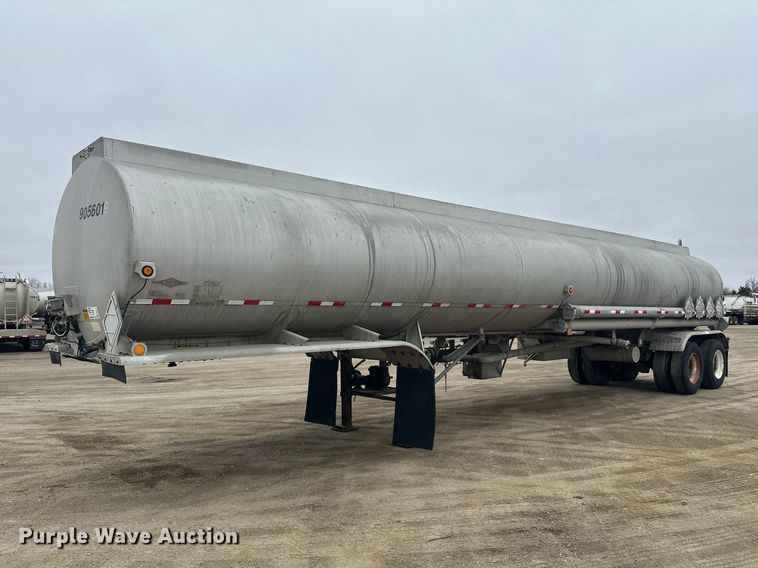 1990 Beall tank trailer - FK0010