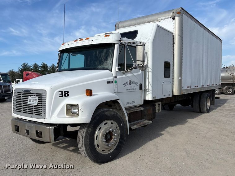 1997 Freightliner FL70 box truck - FK1292