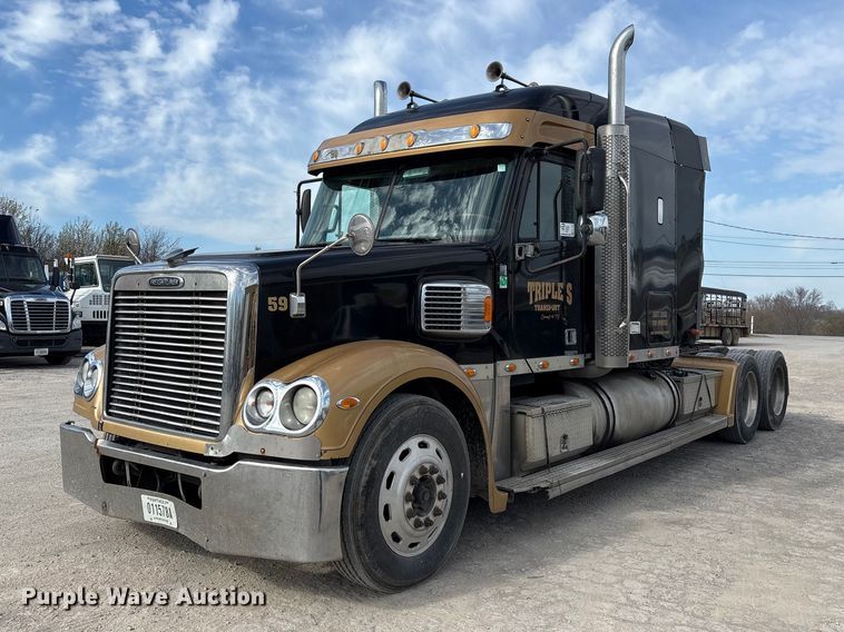 2006 Freightliner Coronado semi truck - FK1293
