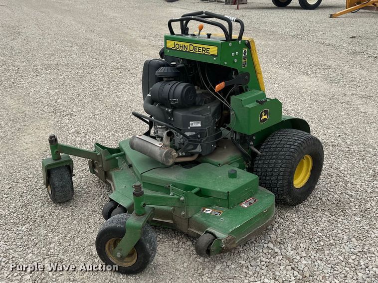 2020 John Deere 652E QT ZTR lawn mower - DQ7763