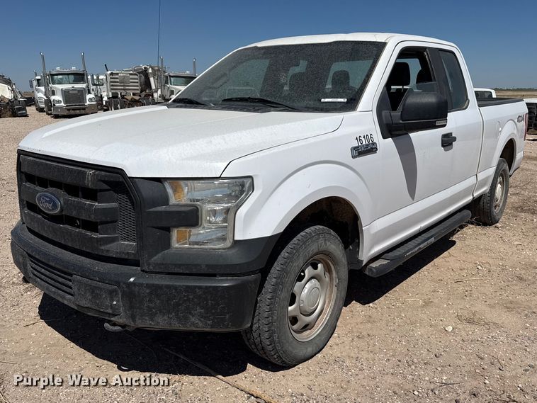 2016 Ford F150 Ext. Cab pickup truck - DZ5395