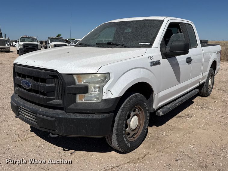 2015 Ford F150 Ext. Cab pickup truck - DZ5396
