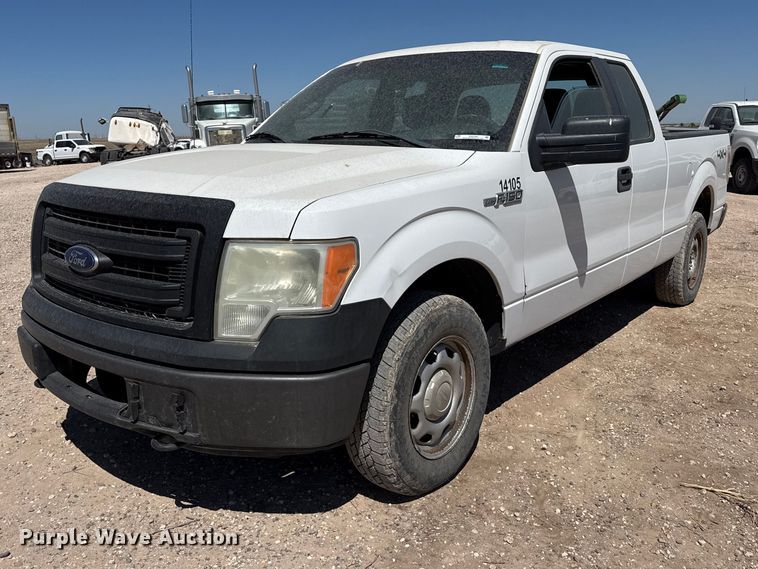 2014 Ford F150 Ext. Cab pickup truck - DZ5399