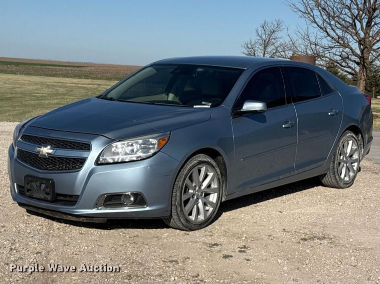 2013 Chevrolet Impala  - DZ5430