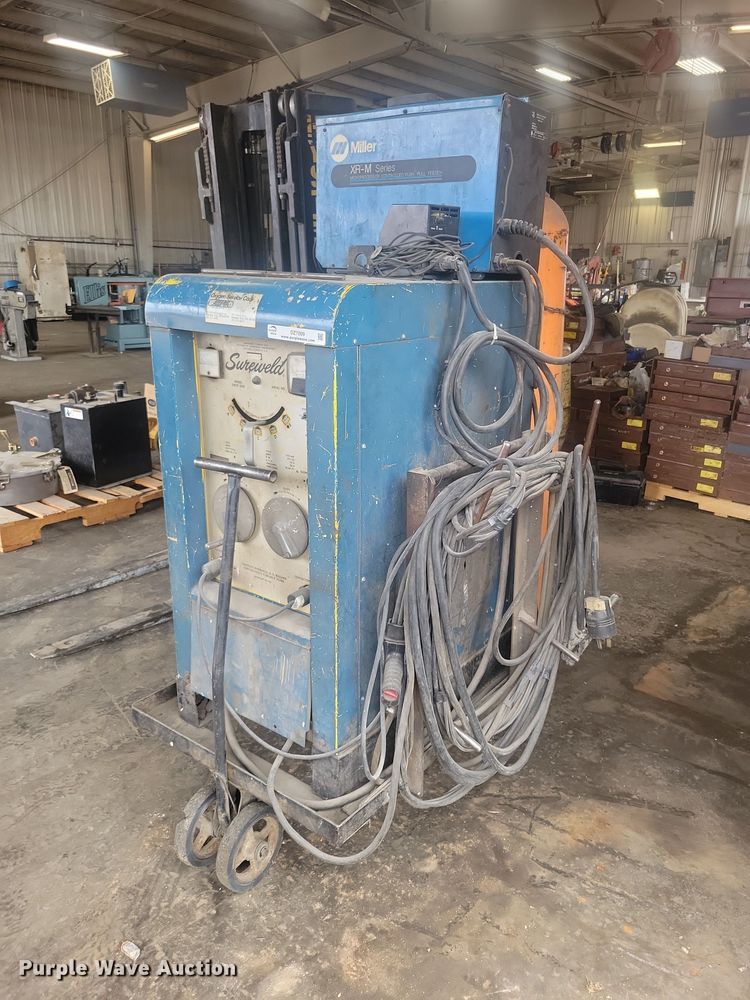 Miller Sureweld DRCP-500 welder - DZ7009