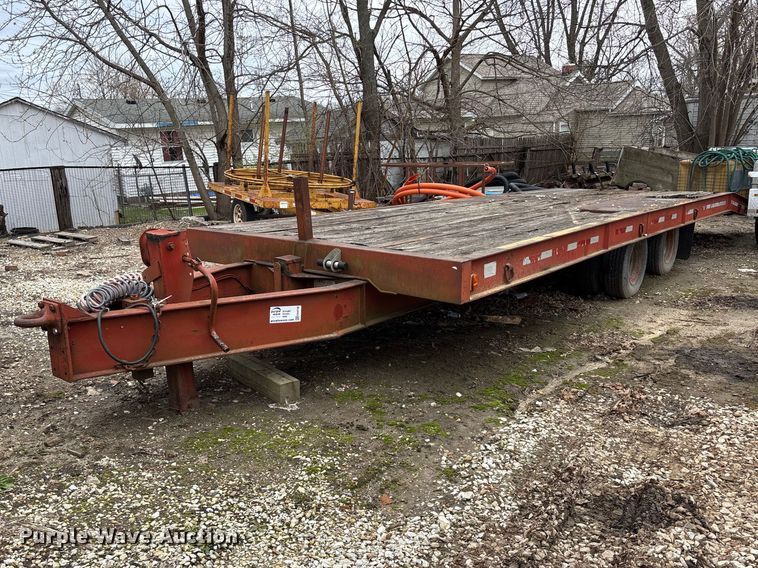 1987 Trail-EZE tilt deck equipment trailer - EA4748