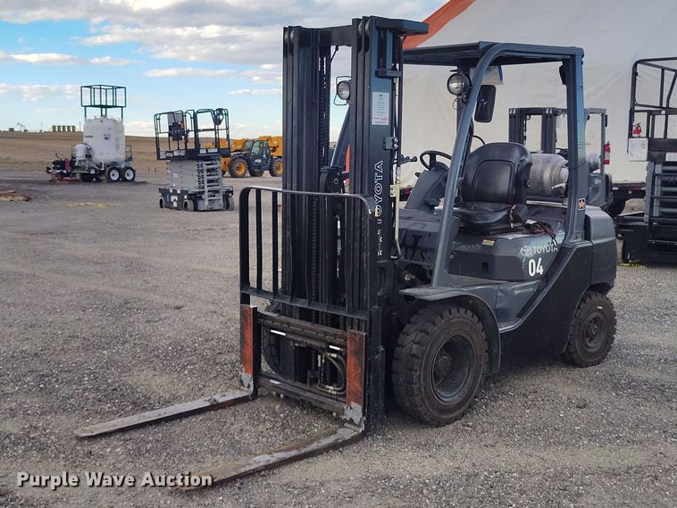 Toyota 8FUG25 forklift - ED0003