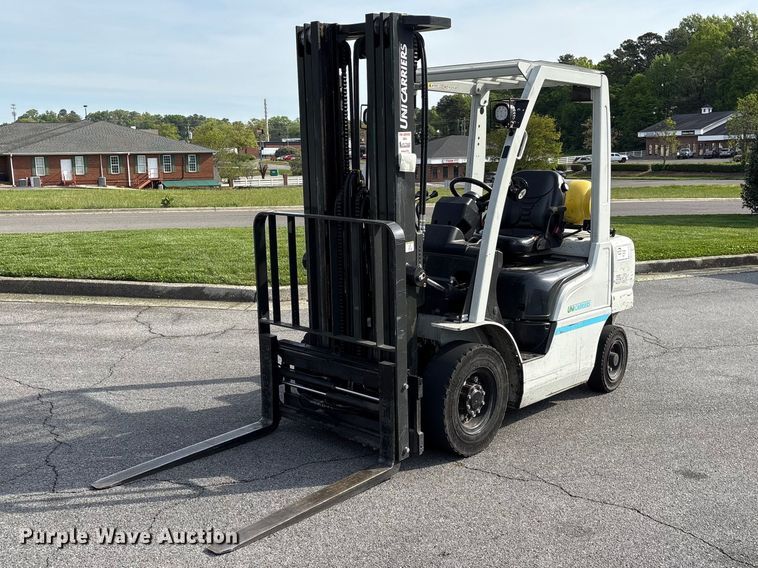 2016 UniCarriers PF50 forklift - EF1075