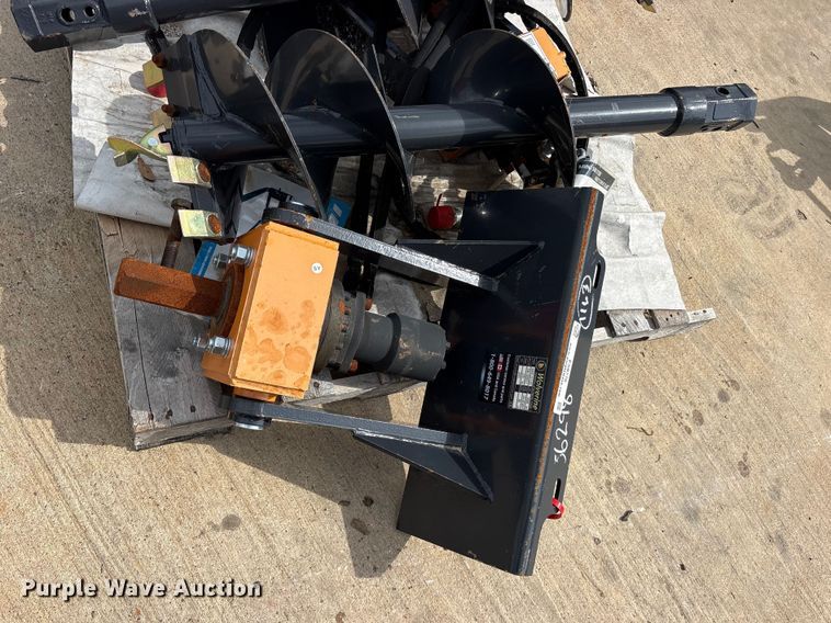 2025 Wolverine MAD-12-12D compact utility loader auger  - ES8776