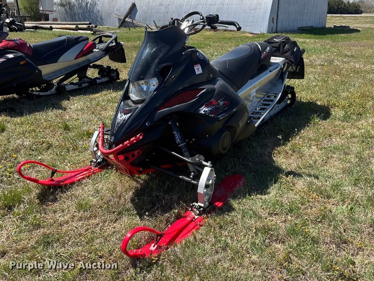 2009 Yamaha FX snowmobile - ET1903