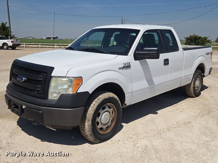 2014 Ford F150 Ext. Cab pickup truck - ET5187