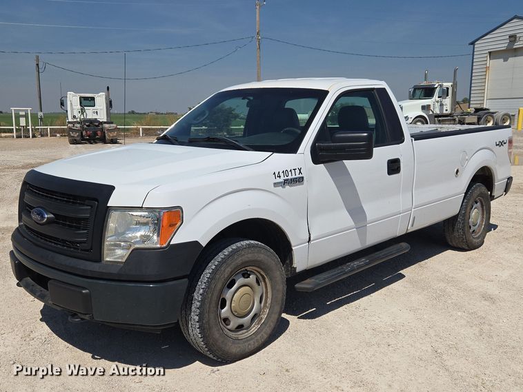 2014 Ford F150 pickup truck - ET5193