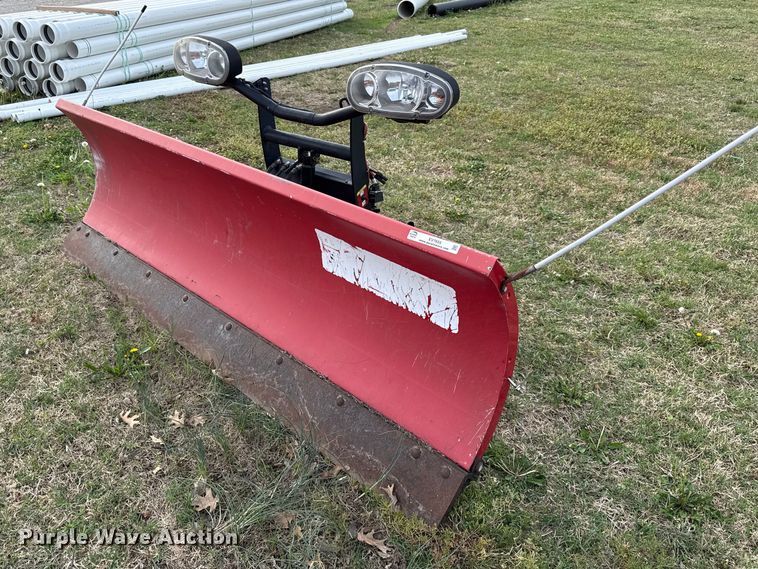 The Boss 8' Super Tripedge snow plow - EV7655