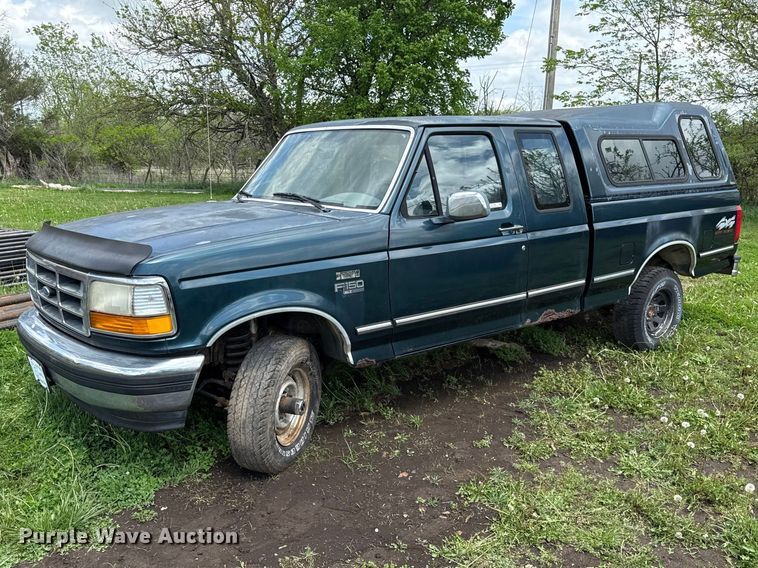1995 Ford F-150 Ext. Cab pickup truck - EV7705