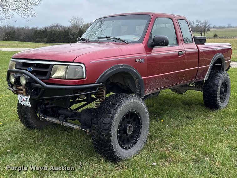 1997 Ford Ranger Ext. Cab pickup truck - FB3347