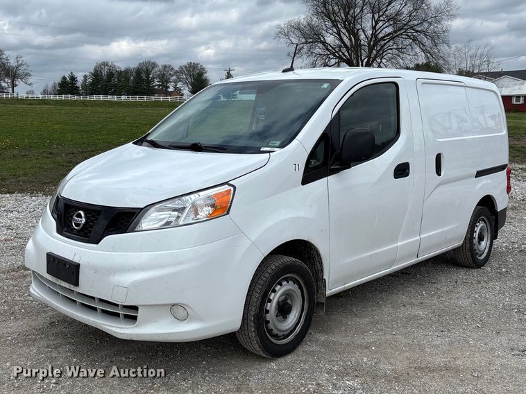 2021 Nissan NV200 van - FB3364