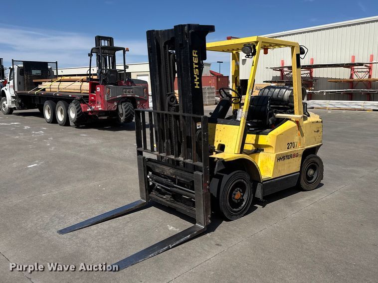 2005 Hyster 80 forklift - FB7146