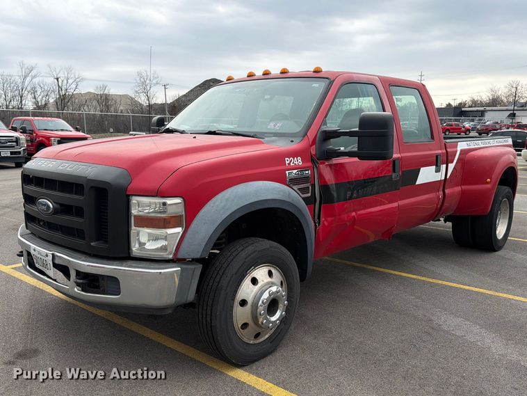 2008 Ford F450 Super Duty truck - FB8051