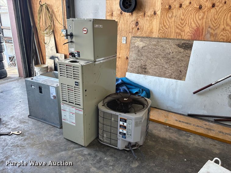 Central air and heat unit - FC4588