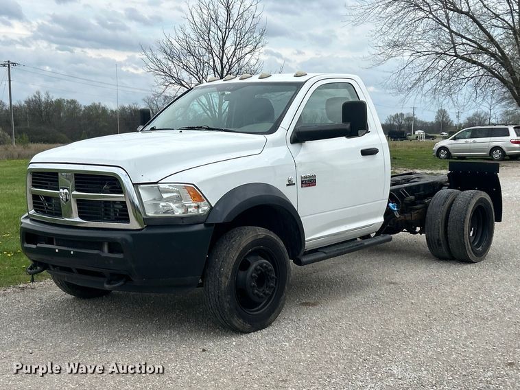 2012 Dodge Ram 4500HD truck cab and chassis - FC5343