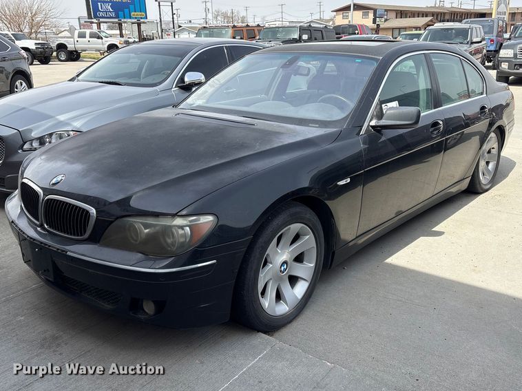 2006 BMW 750i  - FG2851