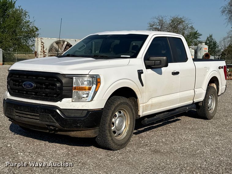 2022 Ford F150 Ext. Cab pickup truck - NK9153
