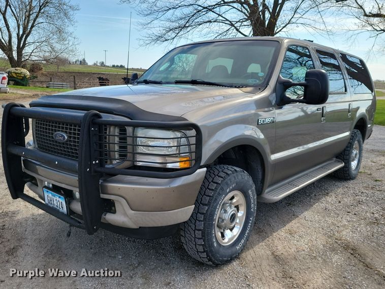 2003 Ford Excursion SUV - NK9996