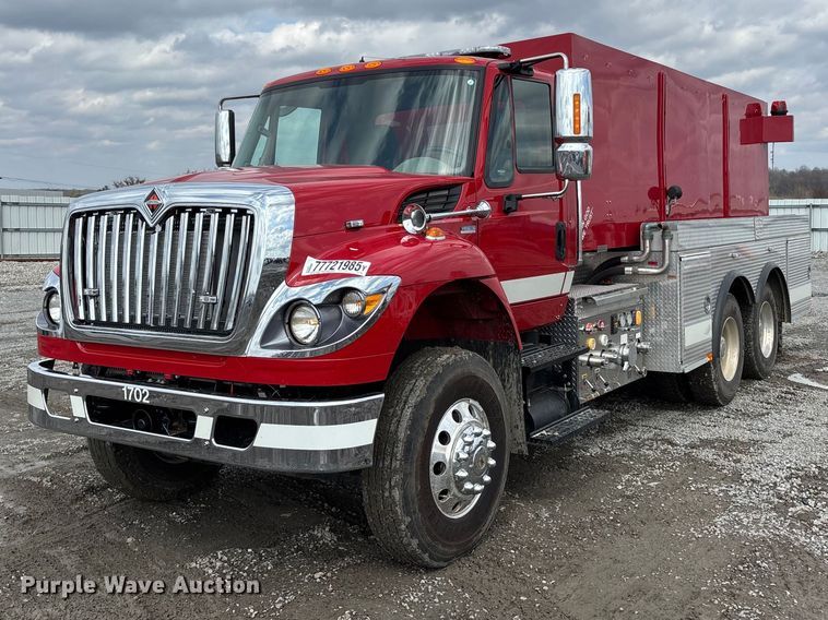 2015 International 7400 tanker fire truck - YA2648