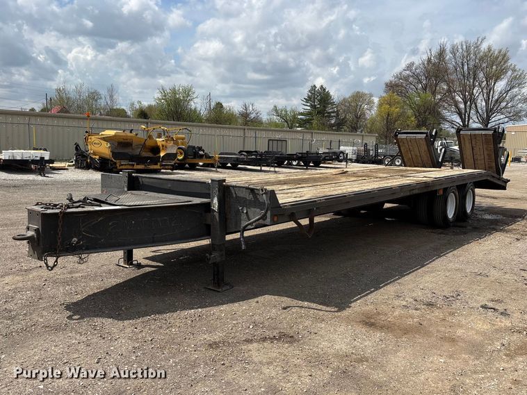 2013 Kaufman Paver Del equipment trailer - DT0136