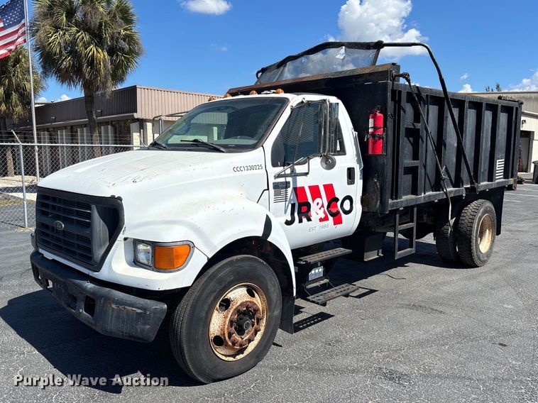 2000 Ford F650 dump truck - DU0402