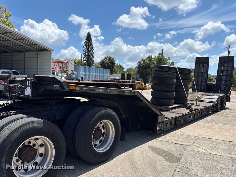 1981 Chancey LBT35SPSD lowboy equipment trailer - EA5480