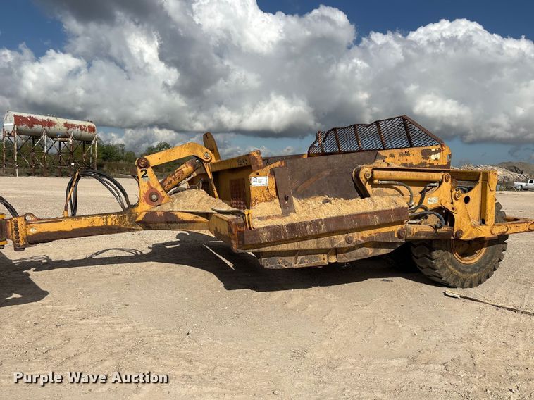 2000 John Deere 1812C scraper - EA7246